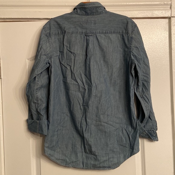 American Eagle Long Sleeved Button Down - Picture 4 of 4